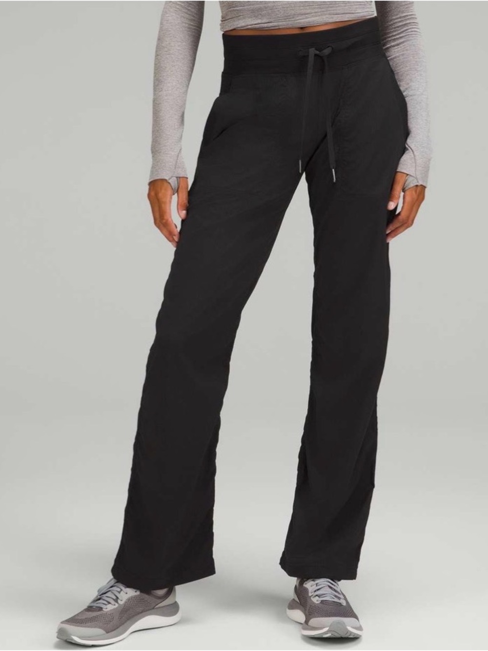Lululemon Dance Studio Mid-Rise Full Length Pant in Black size 4